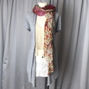 Versatile Gray cardigan top. M